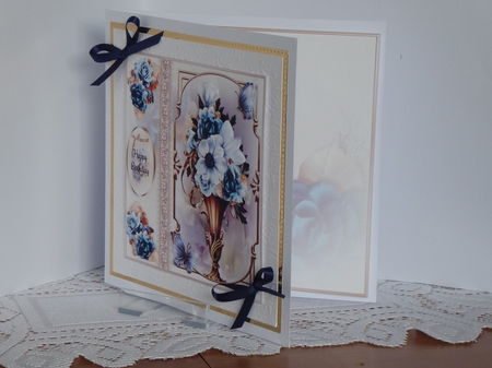 Majestic Floral Vase Mini Page Kit by Kathleen Peace