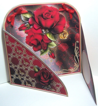 Red Rose Romance - Crossover Gatefold Card Mini Kit by Katie Silver