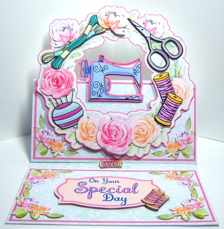 CIRCLET EASEL KIT - Sew Happy! by Katie Silver