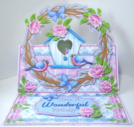 CIRCLET EASEL KIT - A Birthday Tweet! by Katie Silver
