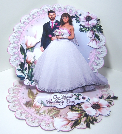 Delicate Flower Wedding Scalloped Round Easel Card  Mini Kit by Katie Silver