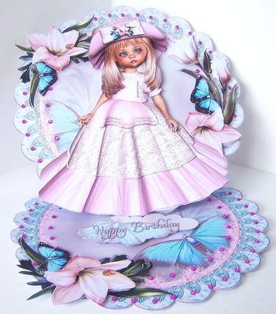 Sweet Little Flowers & Butterflys Lady Scalloped Round Easel Card Mini Kit by Katie Silver