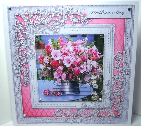 Floral pyramid Mini kit by Katie Silver