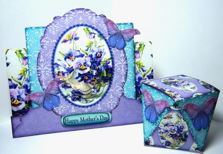 Stepper Card a Basket Full of Flowers 189 by Katie Silver