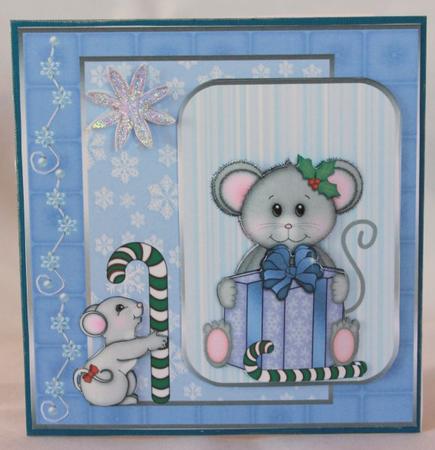 Christmas Mouse with a Gift by Keeley Towler