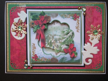 Noel Noel, holly and fircones by Kelly Patterson