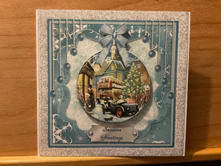 300 dpi 6x6 in Topper & Decoupage - Christmas scene Bauble - choice of tags no.5 by Kirstine Pennicott