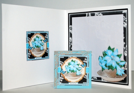 Floral Teacup2 Mini Card Kit by Kristina Norbat