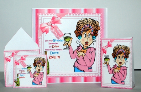 8x8 Sue drinks responsibly mini kit by Kristina Norbat