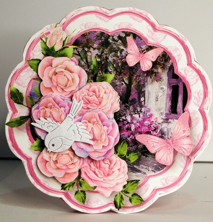 Pretty Roses - Petal Shaped Card Mini Kit by Kristina Norbat
