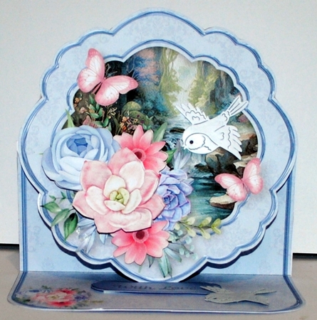 Pretty Waterfall - Shaped Easel Card Mini Kit by Kristina Norbat