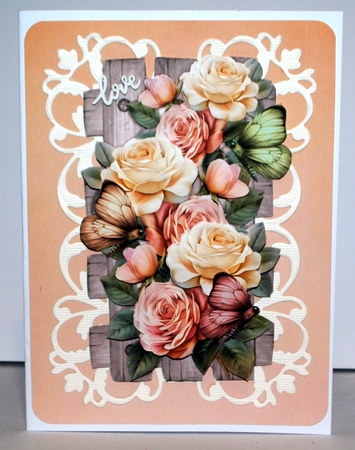 Trellis Gorgeous Roses Mini Kit by Kristina Norbat