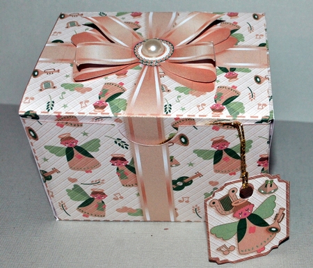 Gift Box Christmas Angels with Bow Decoupage by Kristina Norbat