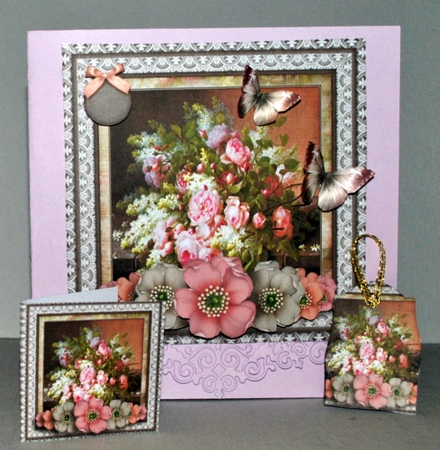 Vintage Lace and Wildroses 1140 by Kristina Norbat