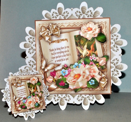 Topper Roses with Cream Book by Kristina Norbat