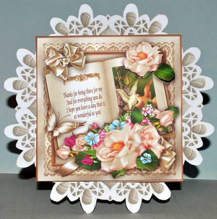 Topper Roses with Cream Book by Kristina Norbat