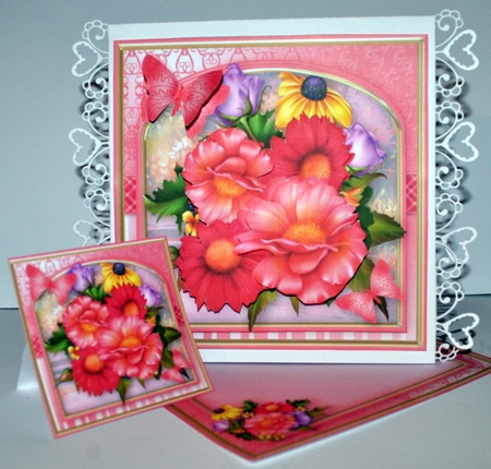 Summer Flowers Decoupage Card Mini Kit by Kristina Norbat