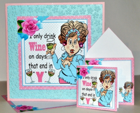 7x7 Sue drinks wine mini kit by Kristina Norbat