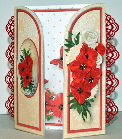Red and Cream Posies - 5in x7in Gatefold Card Mini Kit by Kristina Norbat