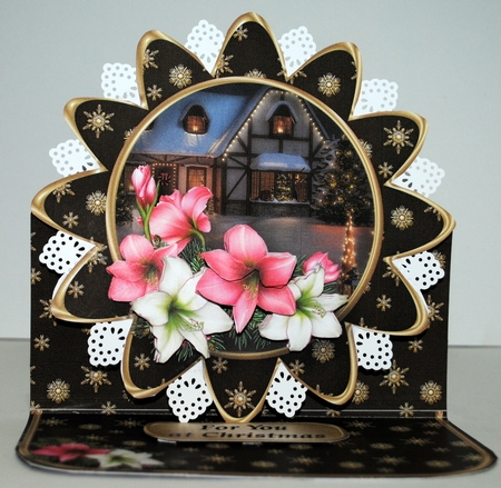 Home for Christmas - Shaped Easel Card Mini Kit by Kristina Norbat