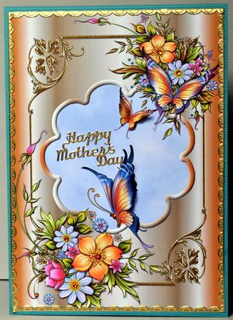 Butterfly Daisies with Decoupage by Kristina Norbat