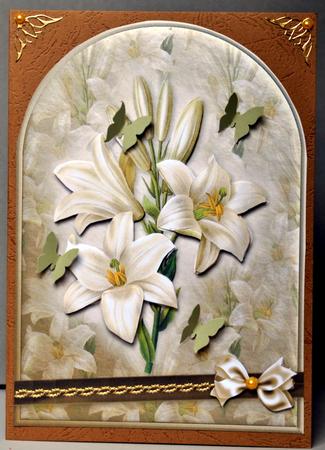 Cream Lilies Rounded Quick Card by Kristina Norbat