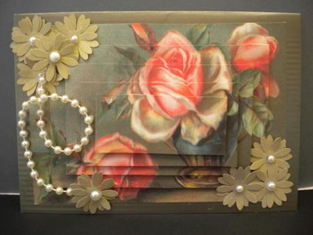 Tea Time Roses - Pyramid by Kristina Norbat