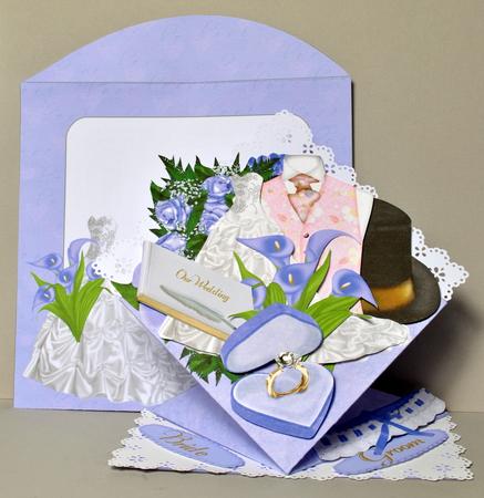 Giant Spring Wobble Card Kit - a Right Royal Do by Kristina Norbat