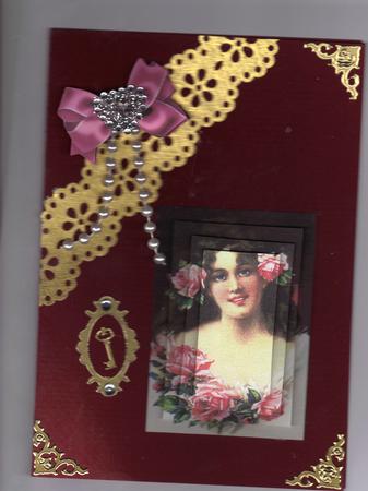 Pretty Vintage Lady Pyramids with Bows by Kristina Norbat