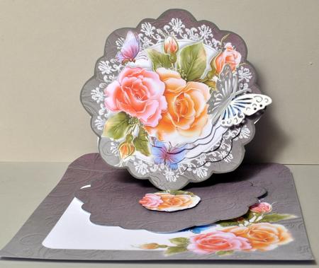 Moonbeam Roses - Flower Scallop Pyramid Easel Kit by Kristina Norbat