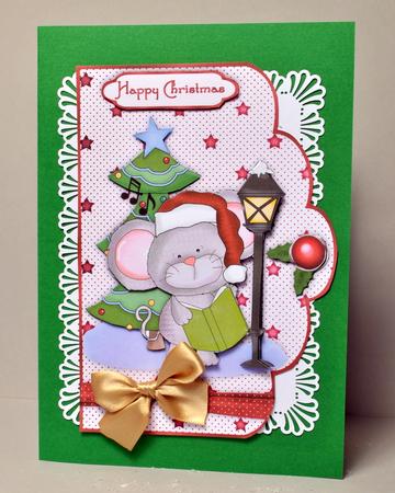 Little Christmas Mouse Scallop Card Front with Step by Step by Kristina Norbat