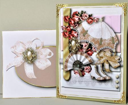 Vintage Elegance Pyramid Card Topper by Kristina Norbat