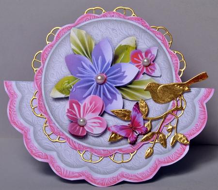 Origami Flowers Scallop Edge Wobble Card in Pink by Kristina Norbat