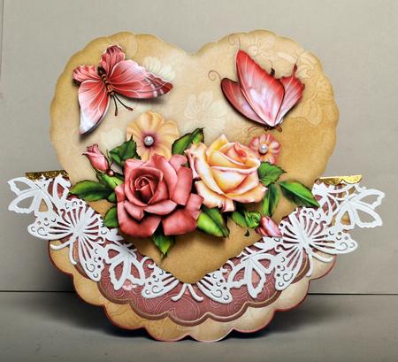 Rosey Roses Heart Shaped Scallop Wobble Card Mini-kit by Kristina Norbat