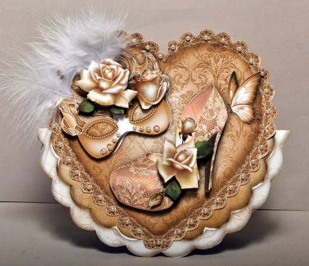Antique Rose Diva - Heart Shaped Wobble Card Mini-kit by Kristina Norbat