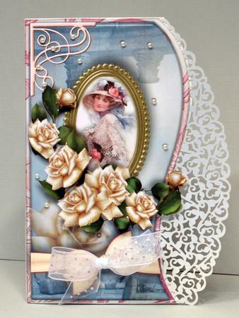 Scallop Shaped Vintage Lady with Matching Insert No3 by Kristina Norbat
