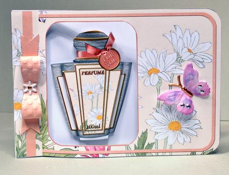 Daisies Perfume 7x5inch Aperture Card Mini Kit by Kristina Norbat