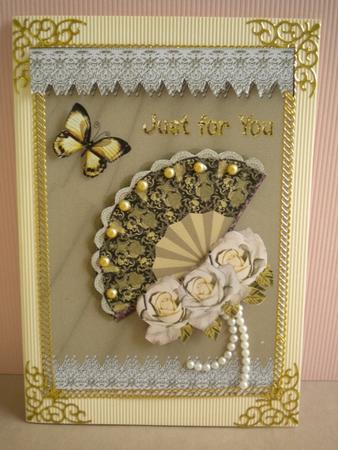 Cream Roses on a Fan with Lace by Kristina Norbat
