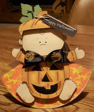 Pumpkin Baby Wobble Card by Kym Weber