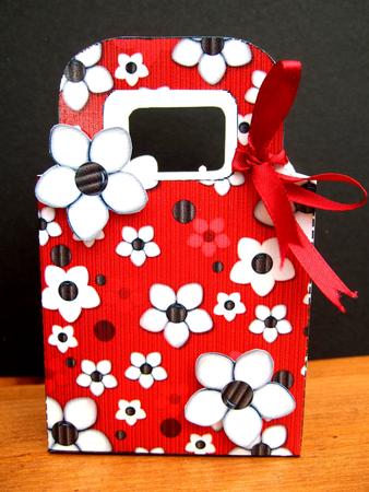 Daisy Dots in Red Gift Bag by Laraine Spink