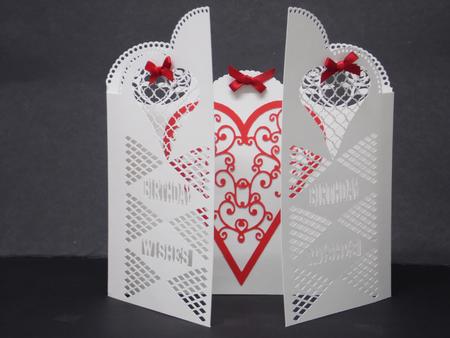 Zig Zag Door Card by Laura Nicholls