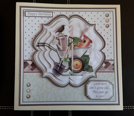 GARDENING THERAPY 7.5 Pyramage & Insert Card Kit by Leanna Hudson