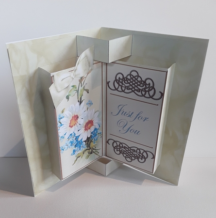 Blue Daisies Double Fold 3D Card Mini Kit by Leanna Hudson