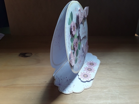 Pink Daisy Happy Birthday Pretty Circle Easel Card Mini Kit by Leanna Hudson