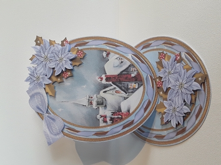 Christmas Rooftops  Oval Easel Card Mini Kit by Leanna Hudson