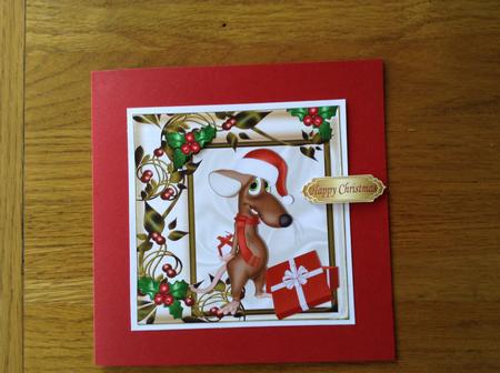 Bashful the Christmas Mouse Has a Pressie for You 8x8 by Lesley Earing