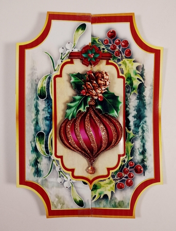 Shaped Z fold Christmas - 19 by Linda Garnett