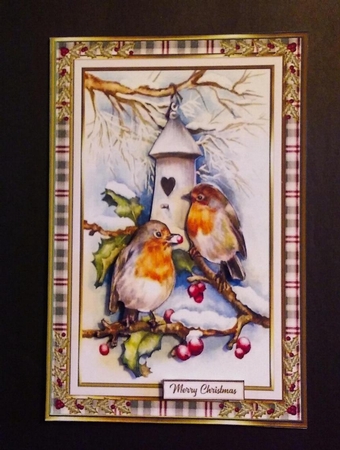 Christmas Vintage Robins Topper by Linda Garnett