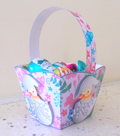 EASTER BASKET 1 - CHICK by Linda Short