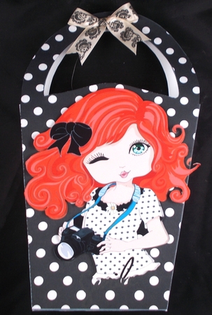 LARGE ROUND TOP GIFT BAG - GIRL WITH CAMERA by Linda Short